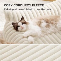 Petit canapé-lit crème en velours côtelé pour chien avec housse amovible lit de chat rectangulaire solide cave lavable et antidérapant pour le confort des animaux de compagnie