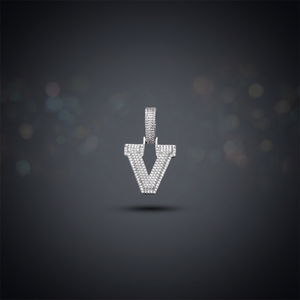 Colgante de Moissanita con Letra V, Chapado en Oro, Plata 925, Micro Pavé, Estilo Hiphop, Unisex, para Fiestas y Uso Diario - Product Image 1