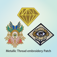 Écusson brodé métallique personnalisé or et argent pour vêtements, marque de mode, étiquette de vêtement, badge de marque