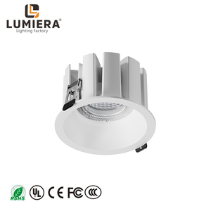 Downlight <span class=keywords><strong>LED</strong></span> COB moderne 30W 40W 60W étanche encastré <span class=keywords><strong>spot</strong></span> <span class=keywords><strong>salle</strong></span> <span class=keywords><strong>de</strong></span> <span class=keywords><strong>bain</strong></span> indice <span class=keywords><strong>de</strong></span> protection IP65 couleur noir foncé CRI95 garantie 5 ans - Product Image 3