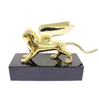 Корпоративный металлический художественный трофей с красивым гальваническим золотым Драконом на заказ