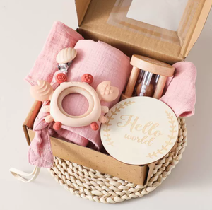 Ensemble de confort pour nouveau-né : couverture apaisante, hochet, attache-sucette, serviette de bain – Cadeau idéal pour les nouveau-nés et accessoires photo - Product Image 1