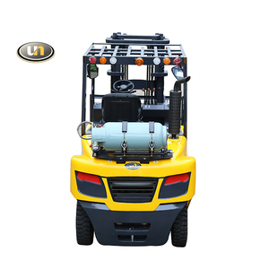 Montacargas de 3 Toneladas a Gasolina con Motor Japonés - Product Image 1