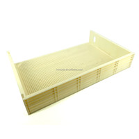 Remplisseur de plateau de fabrication de cigarettes Molins chargeant des plateaux en plastique pour différentes tailles de cigarettes