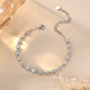 Bracelet tennis minimaliste pour femme avec zircon serti de 3 mm, en cuivre plaqué or 14 carats, anti-ternissement, bijoux de tous les jours, vente en gros pour femmes - Product Image 5