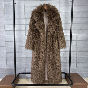 <span class=keywords><strong>Manteau</strong></span> long coloré en fausse fourrure de vison pour <span class=keywords><strong>femme</strong></span>, style streetwear hivernal avec col tailleur - Product Image 3