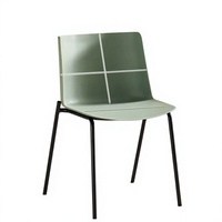 Chaise nordique en polypropylène empilable, ergonomique et minimaliste, avec dossier renforcé à nervures croisées, pour îlot de cuisine, bureau à domicile ou salle d'étude
