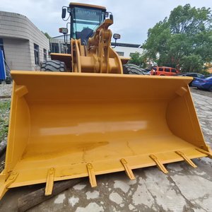 Chargeuse sur pneus CAT d'occasion Caterpillar CAT 950GC avec cabine confortable et châssis stable pour travaux agricoles et agricoles en milieu rural à vendre - Product Image 6