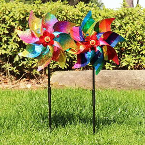 Éloigne-oiseaux rotatif à 8 pales avec laser réfléchissant pour le contrôle des nuisibles dans le jardin - Product Image 2
