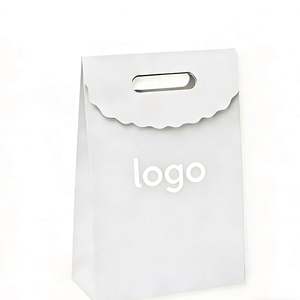 Bolsas de Papel Kraft Blancas Personalizadas con Asas Troqueladas, la Opción Preferida para Empacar Joyería y Dulces - Product Image 1