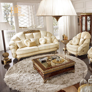 Set di Divani in Tessuto Beige di Lusso in Stile Classico Francese, Design Italiano, Divano Lungo in Legno per Casa di Lusso - Product Image 3