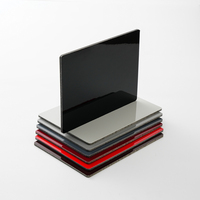 Panneau composite en aluminium noir brillant revêtu de FEVE 1220x2440mm pour revêtement mural extérieur