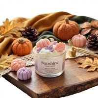 Bougie parfumée à la cire de soja parfumée à la citrouille, style dessert, récolte d'automne, bougie décorative parfumée, pot en verre fait main, OEM ODM, bougies aromatiques