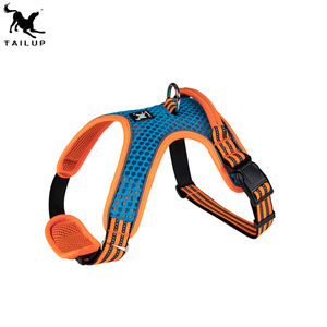 テールアップスポーツスタイルソフトハーネス犬用通気性安全メッシュ反射性クイックリリース機能ネックパディングネバーチョーク - Product Image 2