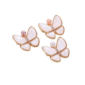 Broches de Moda Femenina de Alta Gama al por Mayor, Exquisita Flor de Pecho con Mariposa Rompiendo el Capullo para un Temperamento Elegante - Product Image 5