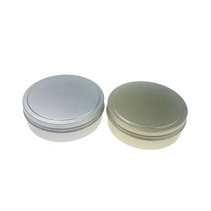 Bocaux de voyage ronds en aluminium de 4 oz avec bouchon à vis, finition mate argent/noir, pour bougies de soja, d'aromathérapie et votives - Product Image 3