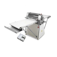 Feuille de pâte (Table), machine à plastifier la pâte, fondant panetton Pan doro, pâte danoise Tebirke pour la fabrication de biscuits