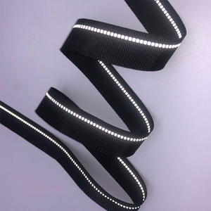 Noir Doux Haute Visible <span class=keywords><strong>2</strong></span>.2CM Double Face Réfléchissant Fournitures Pour Animaux De Compagnie Ruban En Nylon Enveloppé De Bord Sangle Bande De Bordure Bande Sangle - Product Image 1