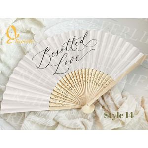 Éventail en dentelle monochrome pour mariages et fêtes, artisanat en bambou et plastique pour cadeaux promotionnels - Product Image 1