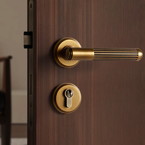 Maniglia per <span class=keywords><strong>porta</strong></span> in ottone moderna per camera da letto, set di serrature di lusso di alta qualità con chiavi per appartamento, ufficio, serrature per porte in legno. - Product Image 3