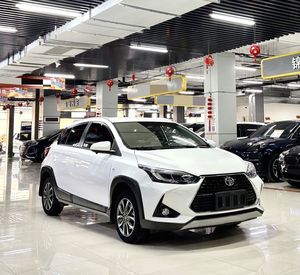 <span class=keywords><strong>Toyota</strong></span> <span class=keywords><strong>Yaris</strong></span> L X 1.5L Luxury PLUS Auto Hatchback <span class=keywords><strong>Sport</strong></span> <span class=keywords><strong>2022</strong></span>-2025 – Nouvelle Collection, Faible Kilométrage - Product Image 5