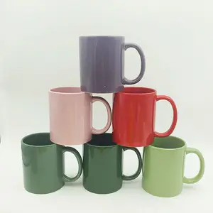 Tasses publicitaires en céramique colorées de 11oz Tasses d'événement Cadeaux d'entreprise Tasses à café Logo personnalisé