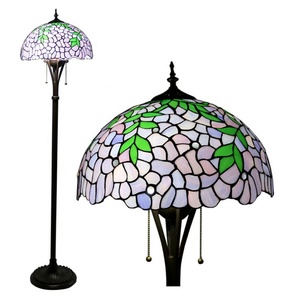 Lampe sur pied Tiffany bleue style glycine en verre teinté européen de 16 pouces, fabriquée sur mesure par LongHuiJing, lampe de table pour la maison - Product Image 1