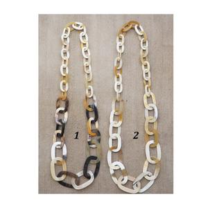 Collier artisanal en corne de buffle, artisanat naturel, bijoux traditionnels avec finition lisse pour un port quotidien et pour les occasions élégantes - Product Image 5