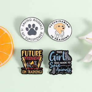 Pin de esmalte de <span class=keywords><strong>veterinario</strong></span> lindo, divertido broche con cita de humor <span class=keywords><strong>para</strong></span> amantes de los animales, insignia de solapa, <span class=keywords><strong>regalo</strong></span> de joyería de moda - Product Image 2