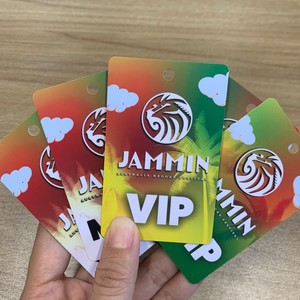 Prix d'usine cartes de visite en PVC plastique magnétique personnalisé avec impression numérique et marquage à chaud - Product Image 5