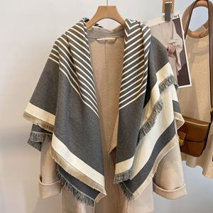 Scialli di Cashmere invernali quadrati di 128cm di moda 130 di moda nuovi stilisti sciarpe di Pashmina a righe bianche e nere per mantelle da <span class=keywords><strong>donna</strong></span> - Product Image 3