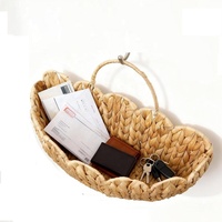 Panier suspendu en jacinthe d'eau, panier mural festonné avec poignée, panier mural suspendu en osier pour porte, chambre d'enfant, décoration intérieure