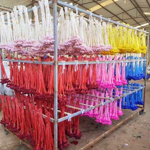 Vente en gros de matériel de bricolage préservé boutons Craspedia Flowers Everlasting Billy pour la décoration de mariage - Product Image 5