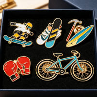 Lot de broches en émail sur le thème du sport : Skateboard, Surf, Gants de boxe – Idéal pour la décoration de sacs à dos et vêtements