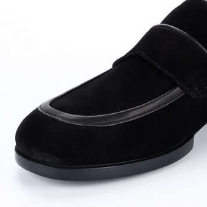 Chaussures en cuir suédé pour hommes, pour occasions formelles, décontractées et de bureau. Chaussures personnalisées pour hommes. - Product Image 5