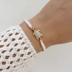 Bracelet d'amitié ajustable pour couple, tressé main, plaqué or, motif tortues marines et diamants, collection tendance, offre spéciale - Product Image 3