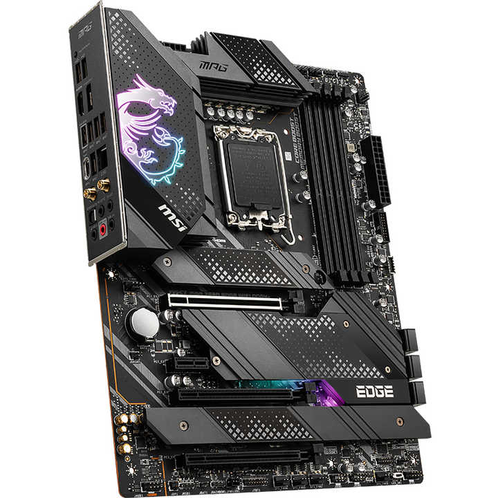 13700KとZ690マザボ