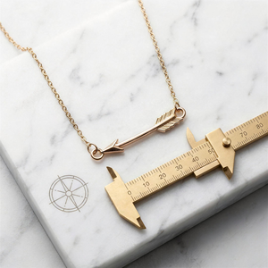 Collier pendentif flèche minimaliste en alliage délicat pour femme, bijoux de boutique pour tous les jours - Product Image 2
