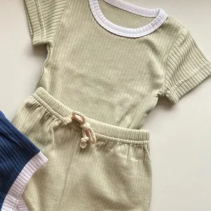 Ensemble short côtelé pour enfants en coton biologique pour bambins ensemble deux pièces pour enfants ensemble short et t-shirt pour filles ensembles de vêtements