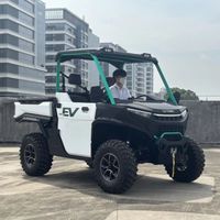 Véhicule utilitaire électrique tout-terrain 4x4 à 2 places avec une capacité de charge de 500 kg et une autonomie de 90 km
