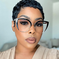 Nouvelles lunettes œil-de-chat tendance pour femmes, anti-lumière bleue, monture intégrale ; montures élégantes de style européen et américain pour l'export.