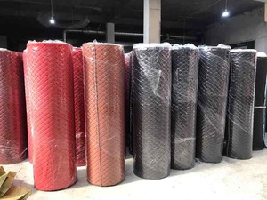 Disesuaikan jahitan/ketebalan/lebar PVC kulit + spons + XPE + Film/Burr Bawah gulungan