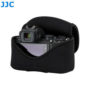 Étui pour <span class=keywords><strong>appareil</strong></span> <span class=keywords><strong>photo</strong></span> hybride JJC série OC-Z noir et gris compatible avec <span class=keywords><strong>Nikon</strong></span> Z50 + objectif 16-50 mm + pare-soleil <span class=keywords><strong>Nikon</strong></span> HN-40/JJC LH-HN40 - Product Image 2