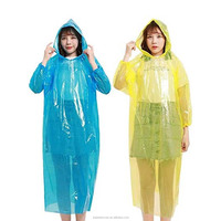 Großhandel Blauer PE-Regenanzug Transparenter Wasserdichter Regenmantel Poncho-Set Plastik PE Einweg-Regenmantel