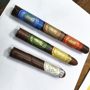 Customized Logo CMYK Print Wrap Around Cigar Bands <strong>Texture</strong> <strong>Paper</strong> 7 <strong>Types</strong> Gold Foil Embossed Cigar Rings Without Glue - Product Image 1
