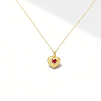 Collar de Lujo Chapado en Oro Vintage con Plata 925 y Granate, Diseño Texturizado en Forma de Corazón para Estilo Urbano, Fiestas y Regalo