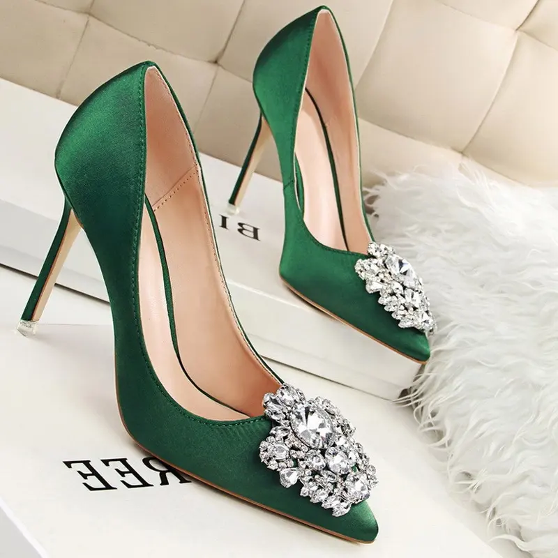 Sandalias de tacón alto con diamantes de imitación brillantes para mujer, zapatos de tacón alto con pinchos, novedad, venta al por mayor