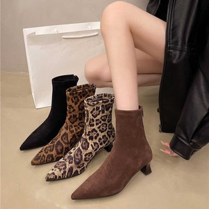 Botas de Tobillo Marrones para Mujer al por Mayor Personalizadas por el Fabricante, Botas Chelsea de Tacón Alto a la Moda, Botas Cortas de Tacón Alto - Product Image 1