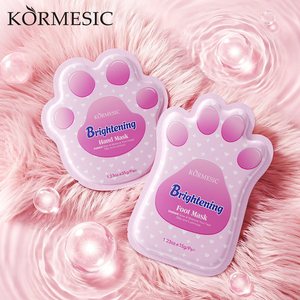KORMESIC Marque Privée OEM 35g/paire Masque en Feuille Éclaircissant Mains et Pieds à la Niacinamide Anti-rides Lissant Non Collant Réparateur - Product Image 1