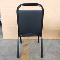Chaises de banquet d'hôtel en métal empilables avec revêtement en tissu pour restaurant et événements – Vente directe usine